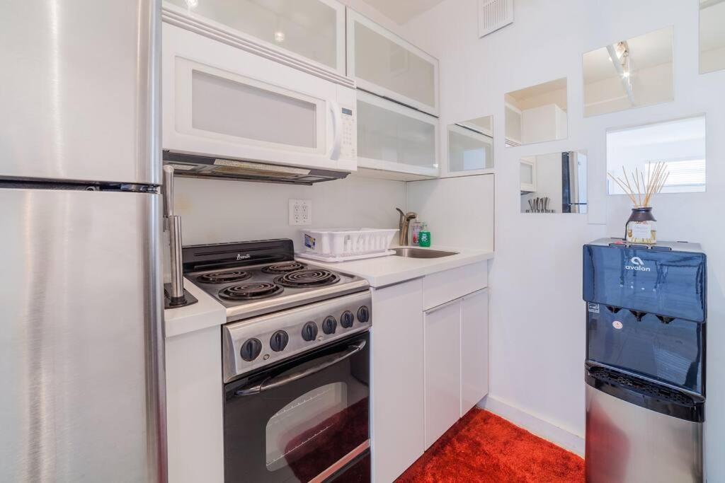 2 Bedroom On The Beach ! ميامي بيتش المظهر الخارجي الصورة
