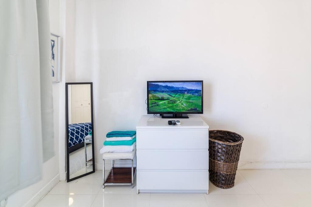 2 Bedroom On The Beach ! ميامي بيتش المظهر الخارجي الصورة